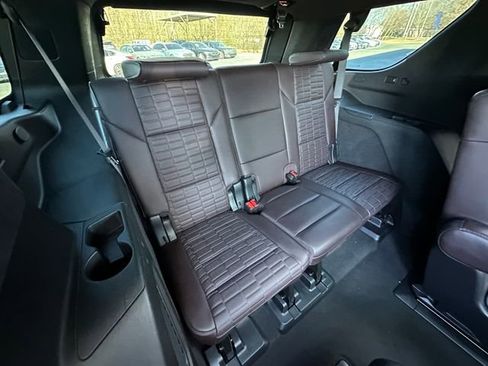 Used 2021 Cadillac Escalade Sport Platinum w/ Heavy-Duty Trailer Package image 47