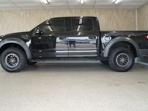 Used 2019 Ford F150 Raptor w/ Equipment Group 802A Luxury AWD/4WD image 5