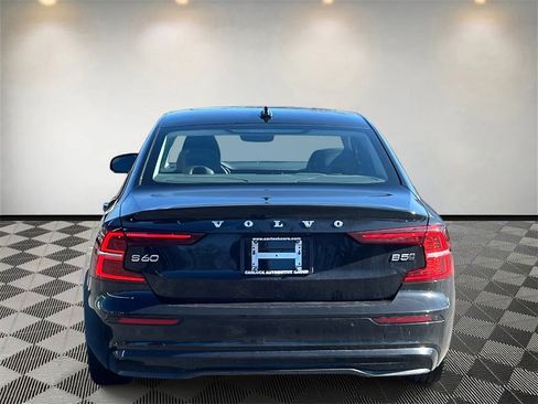 Used 2024 Volvo S60 B5 Plus w/ Climate Package image 4