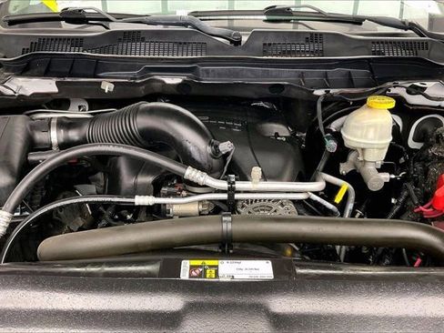 Used 2018 RAM 1500 Big Horn image 9