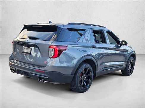 Used 2024 Ford Explorer ST w/ Equipment Group 401A AWD/4WD image 5