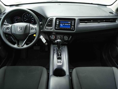 Used 2022 Honda HR-V LX image 25