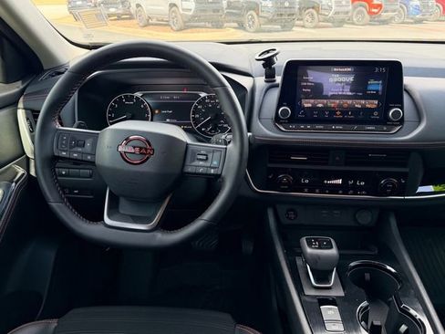 Certified 2025 Nissan Rogue Rock Creek image 12