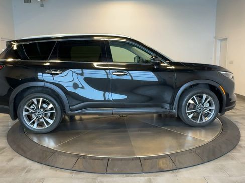 Certified 2023 INFINITI QX60 Luxe w/ Cargo Package AWD/4WD image 9