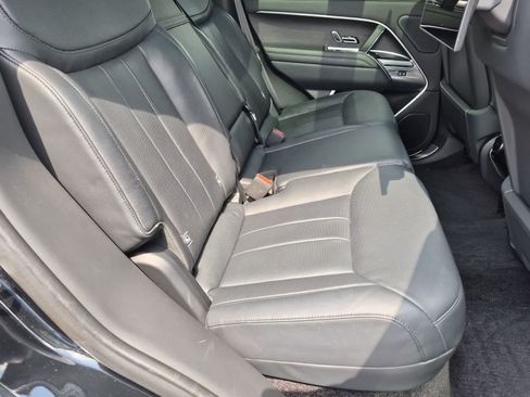 Used 2023 Land Rover Range Rover First Edition AWD/4WD image 21