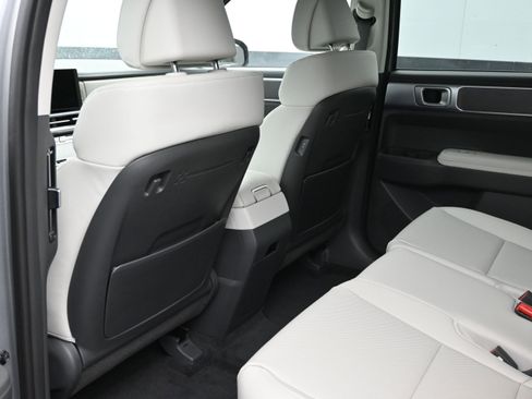 Certified 2025 Hyundai Santa Fe SEL AWD/4WD image 23