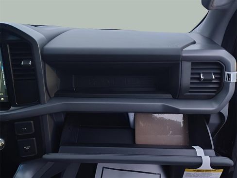 New 2025 Ford F150 Lightning XLT image 35