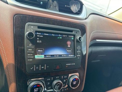 Used 2015 Chevrolet Traverse LT AWD/4WD image 12