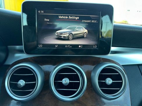 Used 2018 Mercedes-Benz C 300 Sedan image 16
