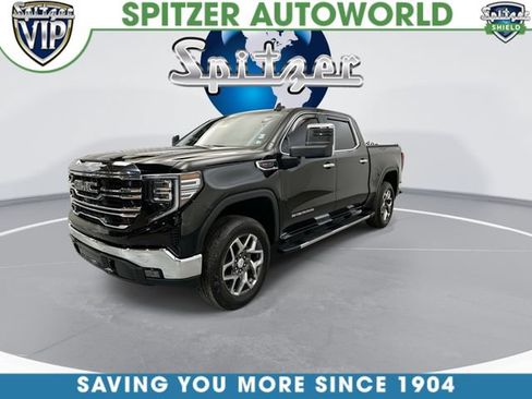 Used 2024 GMC Sierra 1500 SLT w/ SLT Premium Package AWD/4WD image 4