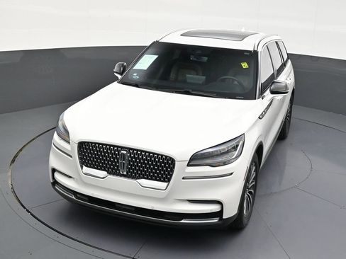 Used 2022 Lincoln Aviator Reserve w/ Elements Package Plus image 20