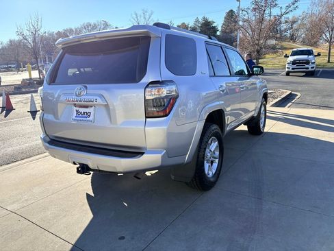 Used 2022 Toyota 4Runner SR5 image 4