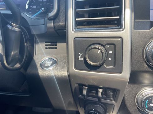 Used 2020 Ford F250 Platinum AWD/4WD image 32