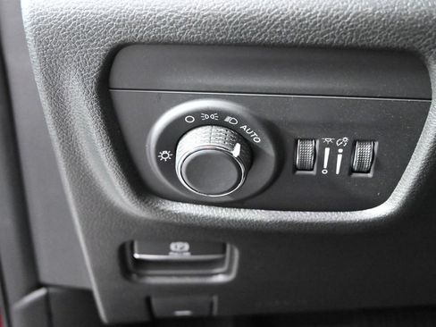 Used 2026 Jeep Grand Cherokee Laredo X AWD/4WD image 23