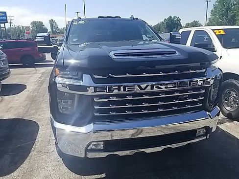 Certified 2022 Chevrolet Silverado 2500 LTZ w/ Z71 Off-Road Package AWD/4WD image 7