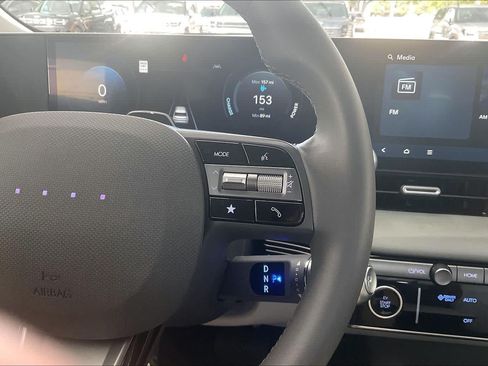 Certified 2025 Hyundai Ioniq 5 Limited AWD/4WD image 24