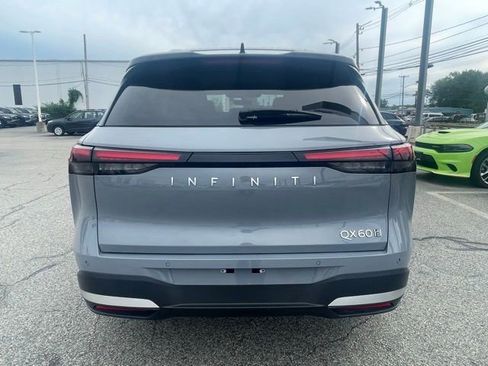 Used 2026 INFINITI QX60 Luxe w/ Cargo Package AWD/4WD image 4