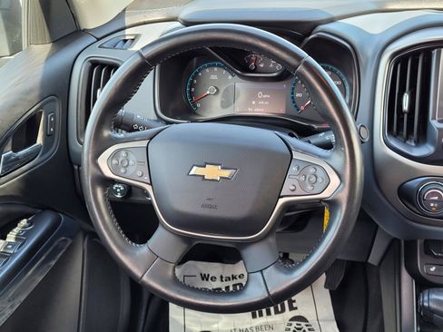 Used 2021 Chevrolet Colorado Z71 AWD/4WD image 12