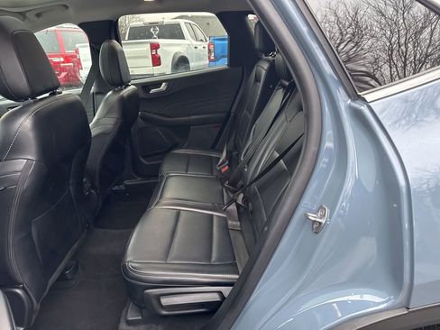 Used 2024 Ford Escape Platinum image 10