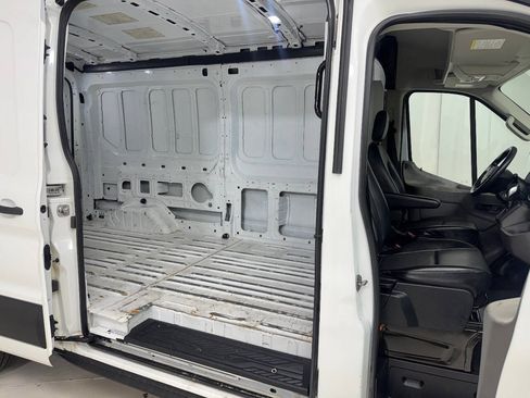Used 2020 Ford Transit 250 Medium Roof RWD image 33