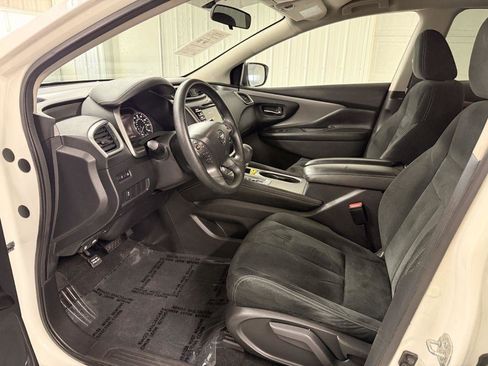 Used 2019 Nissan Murano S AWD/4WD image 9