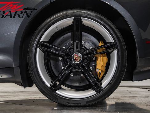 Used 2021 Porsche Taycan Turbo S image 15