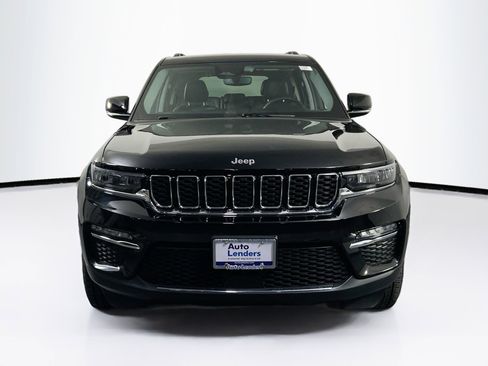 Used 2023 Jeep Grand Cherokee Limited image 2