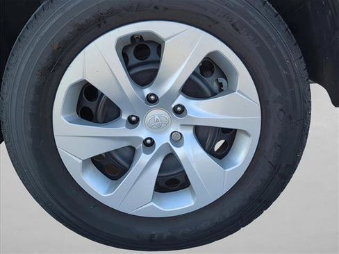 Used 2023 Toyota RAV4 LE image 5