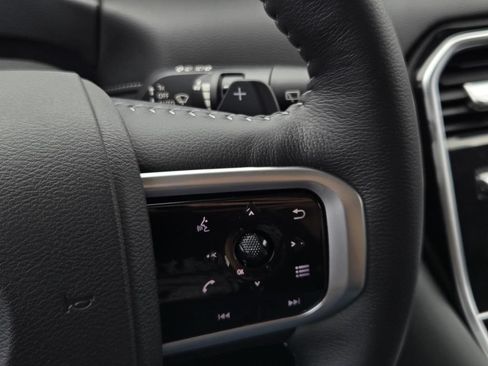 New 2026 Nissan Armada SV AWD/4WD image 25