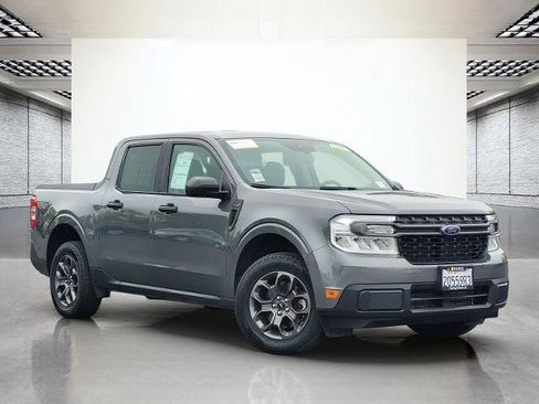 Certified 2022 Ford Maverick XLT w/ Equipment Group 300A Standard image 2