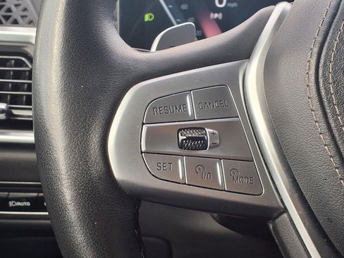 Used 2025 BMW X7 xDrive40i AWD/4WD image 16