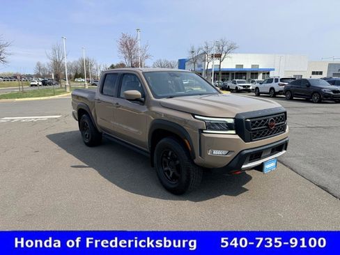 Used 2023 Nissan Frontier PRO-4X w/ Technology Package image 8