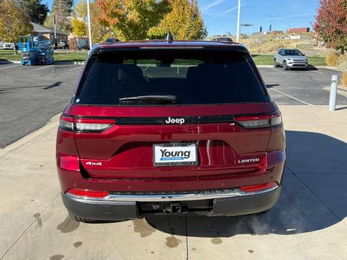 New 2025 Jeep Grand Cherokee Limited w/ Trailer Tow Package image 9