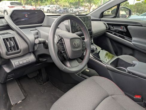 Used 2025 Toyota bZ4X AWD image 7