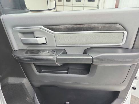 Used 2022 RAM 2500 Big Horn w/ Cold Weather Group image 35