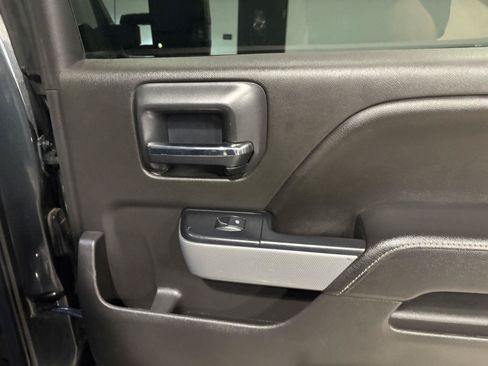 Used 2018 Chevrolet Silverado 1500 LT w/ All Star Edition AWD/4WD image 39