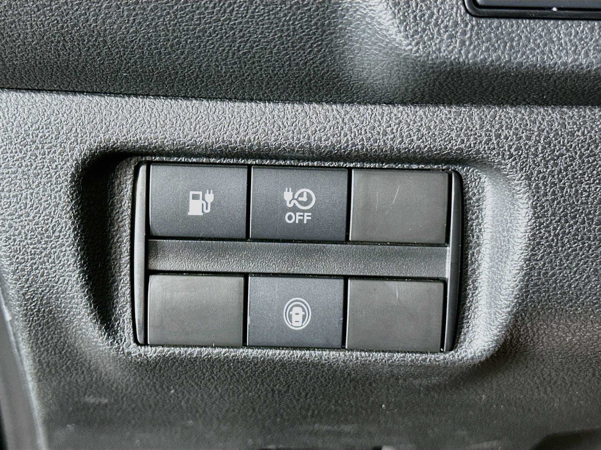 Used 2025 Nissan Leaf S FWD image 17