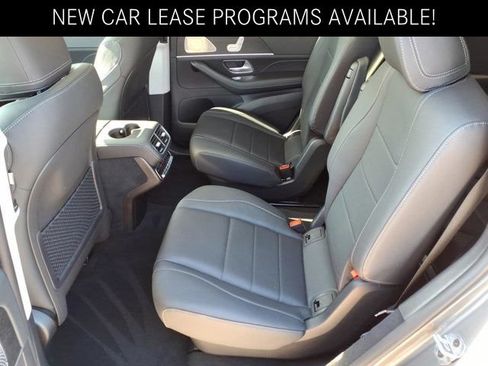 Certified 2026 Mercedes-Benz GLS 450 4MATIC image 17