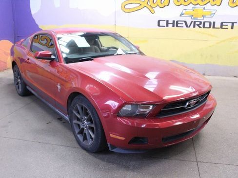 Used 2010 Ford Mustang V6 2D Coupe image 4