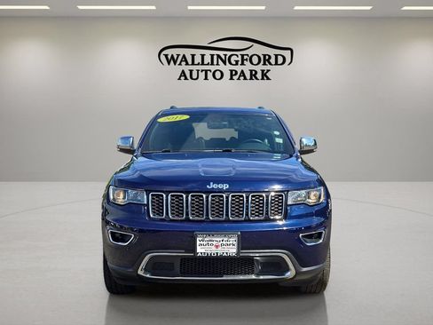 Used 2017 Jeep Grand Cherokee Limited AWD/4WD image 7
