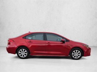 Used 2021 Toyota Corolla LE FWD video 4