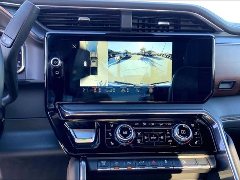 Used 2025 GMC Sierra 2500 Denali Ultimate AWD/4WD image 31
