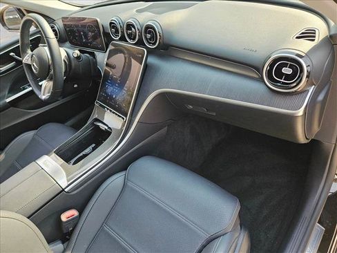 Used 2022 Mercedes-Benz C 300 Sedan image 19