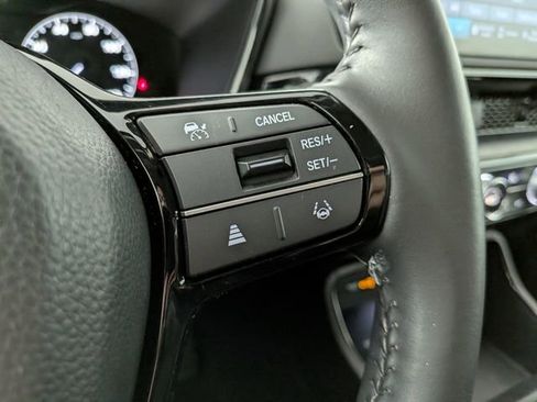 Used 2024 Honda CR-V EX-L image 8