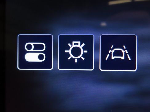 Used 2024 Chevrolet Traverse RS w/ LPO, Floor Liner Package image 25