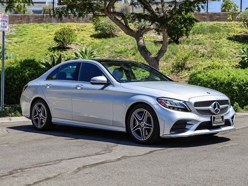 Used 2019 Mercedes-Benz C 300 Sedan image 7
