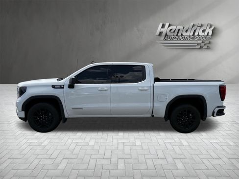 Used 2022 GMC Sierra 1500 Elevation RWD image 8