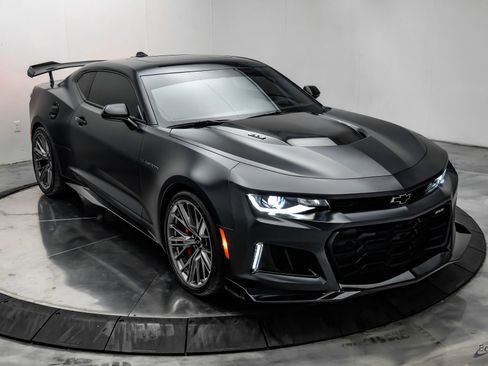 Used 2024 Chevrolet Camaro ZL1 RWD image 23