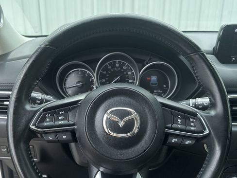 Used 2019 MAZDA CX-5 Touring image 19