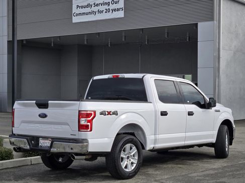 Used 2020 Ford F150 XLT image 4
